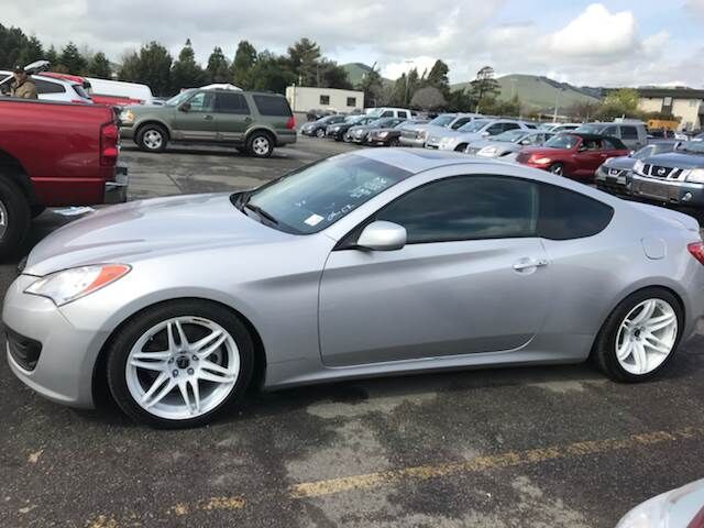 2011 HYUNDAI Genesis Coupe