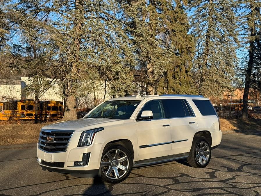 2016 CADILLAC Escalade