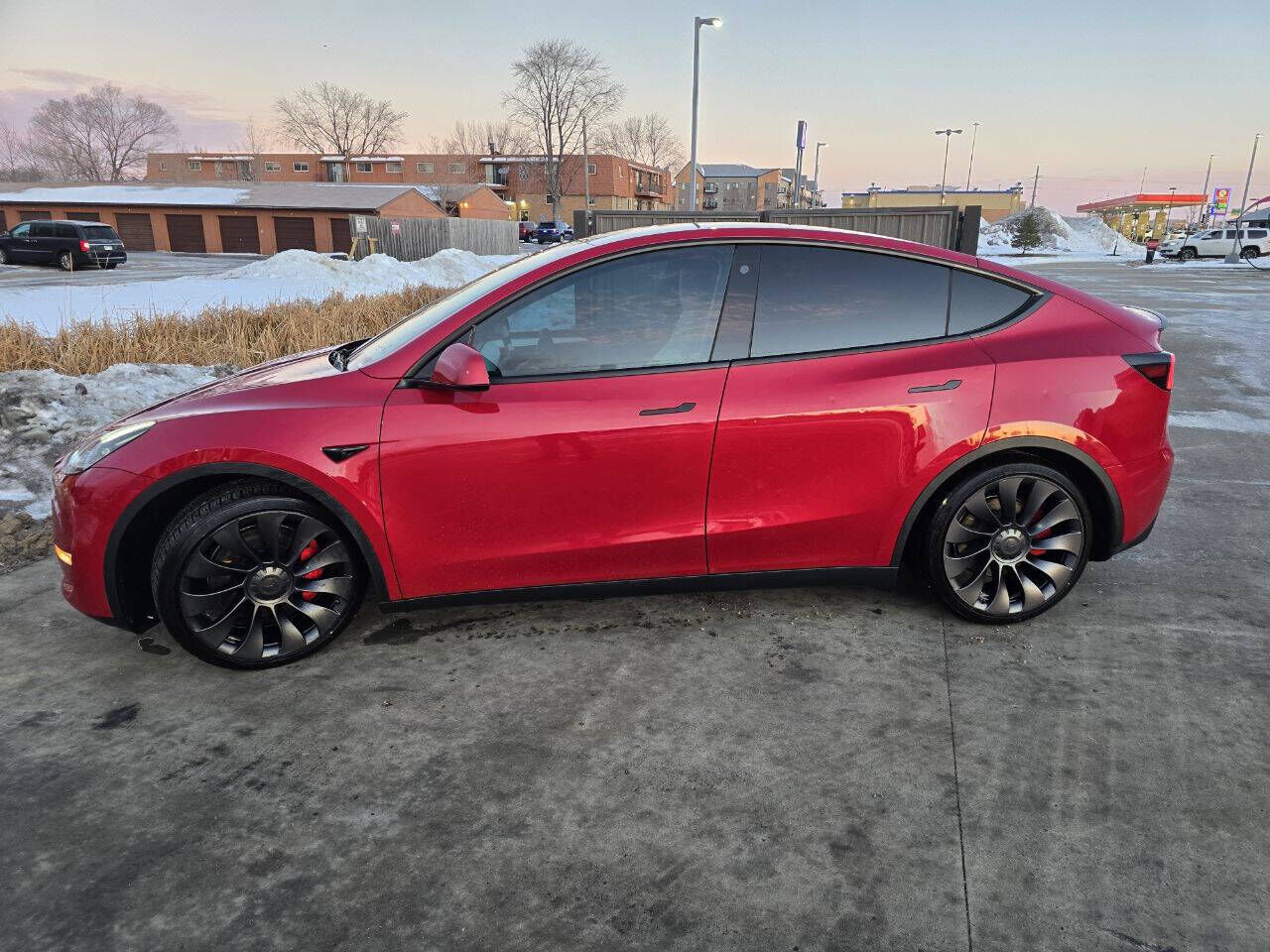 2023 TESLA Model Y