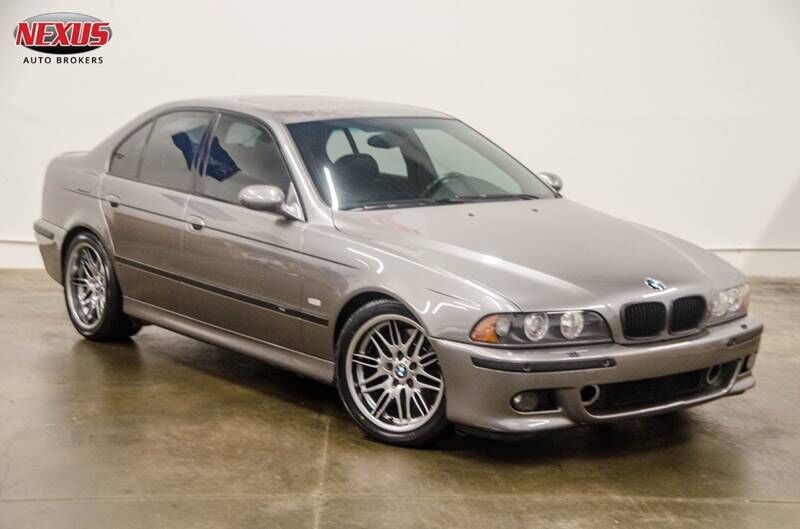 2002 BMW M5