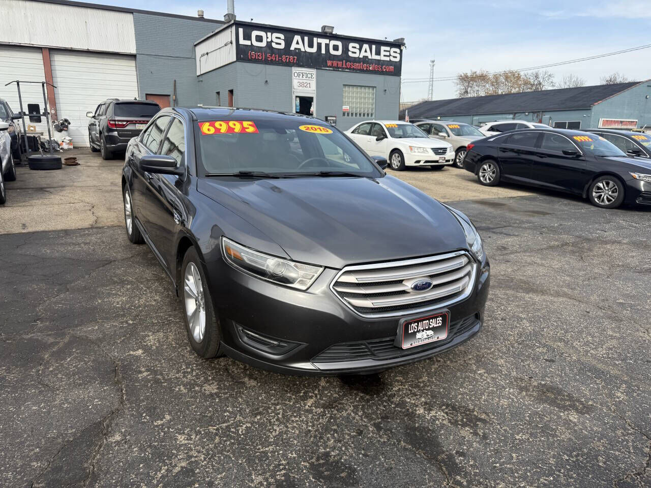 2015 FORD Taurus