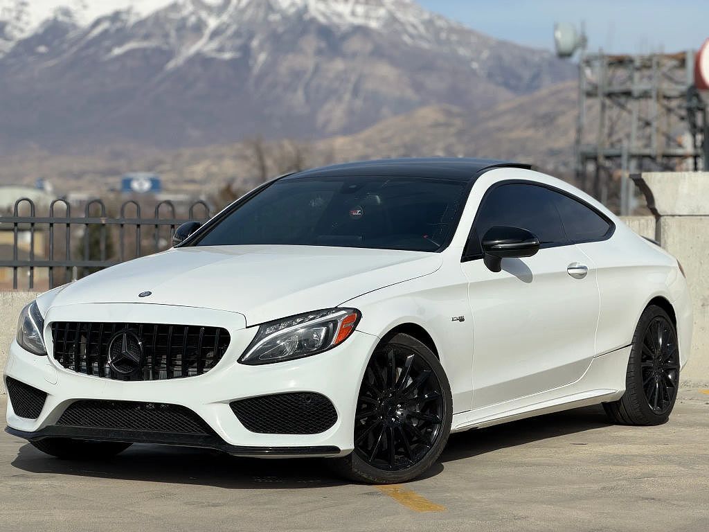 2017 MERCEDES-BENZ C-Class
