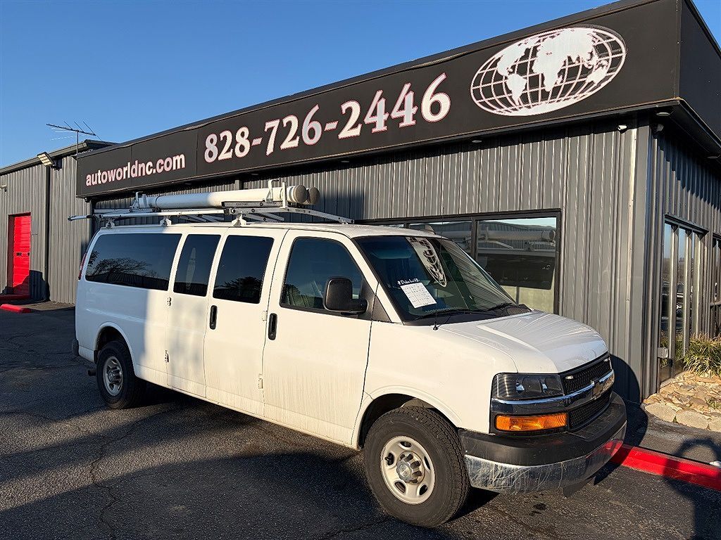 2016 CHEVROLET Express