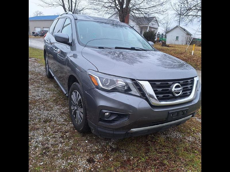 2019 NISSAN Pathfinder