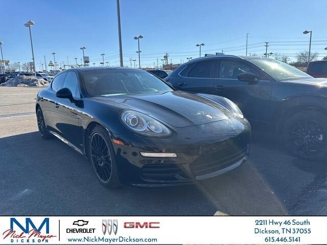 2015 PORSCHE Panamera