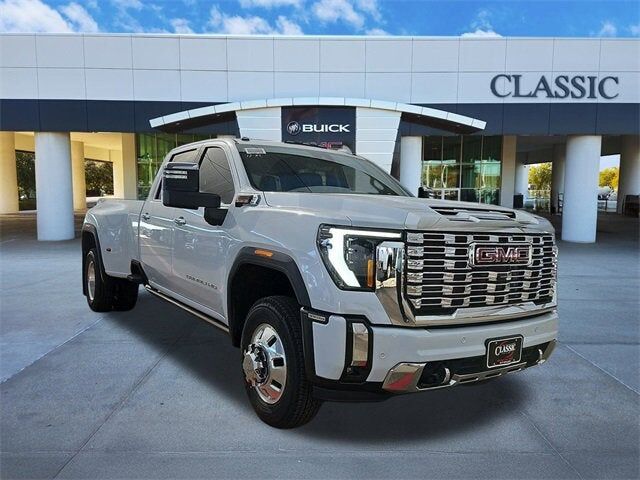 2026 GMC Sierra HD