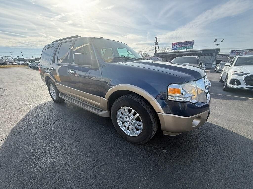 2013 FORD Expedition