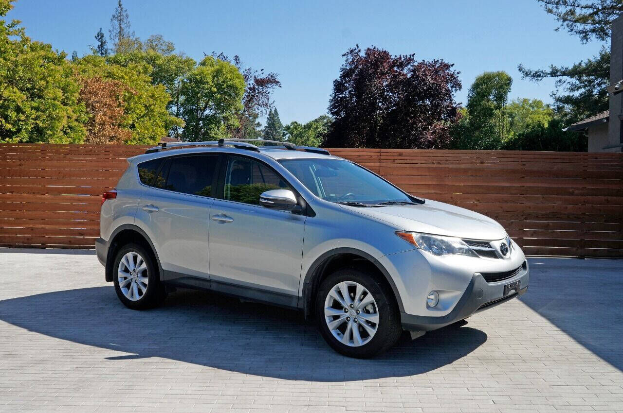 2014 TOYOTA RAV4