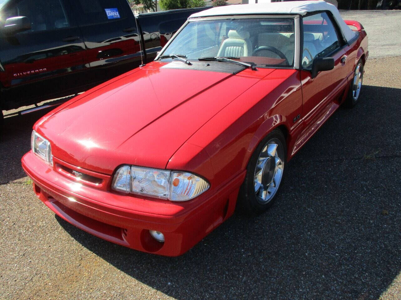 1992 FORD Mustang