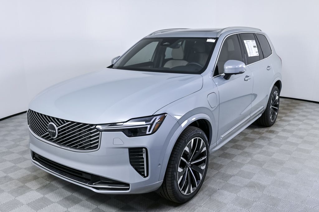 2026 VOLVO XC90