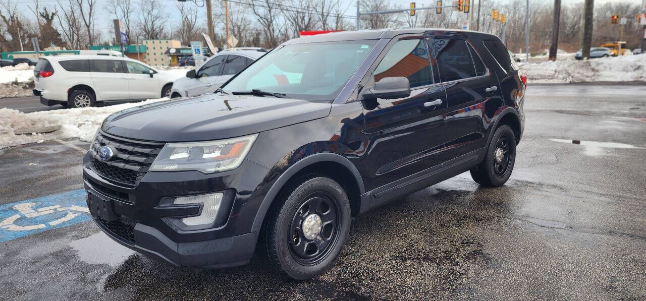 2017 FORD Explorer