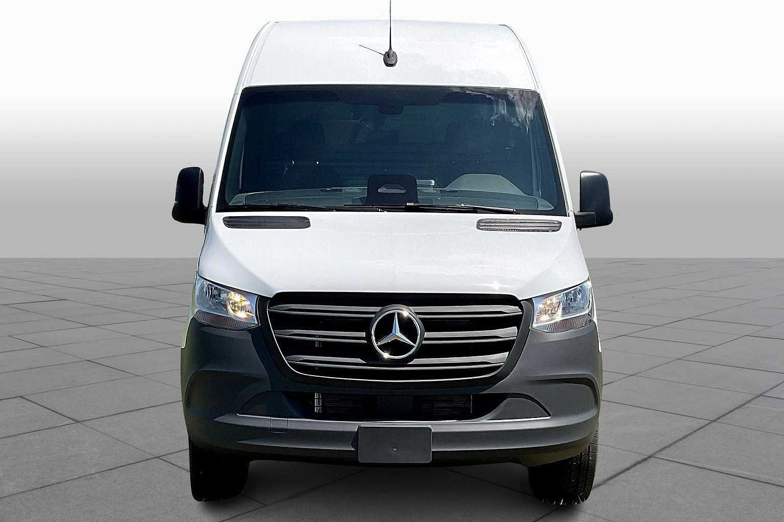 2025 Mercedes-Benz Sprinter