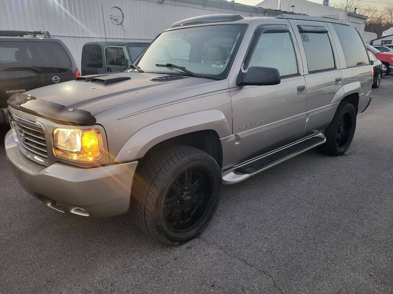 2000 CADILLAC Escalade