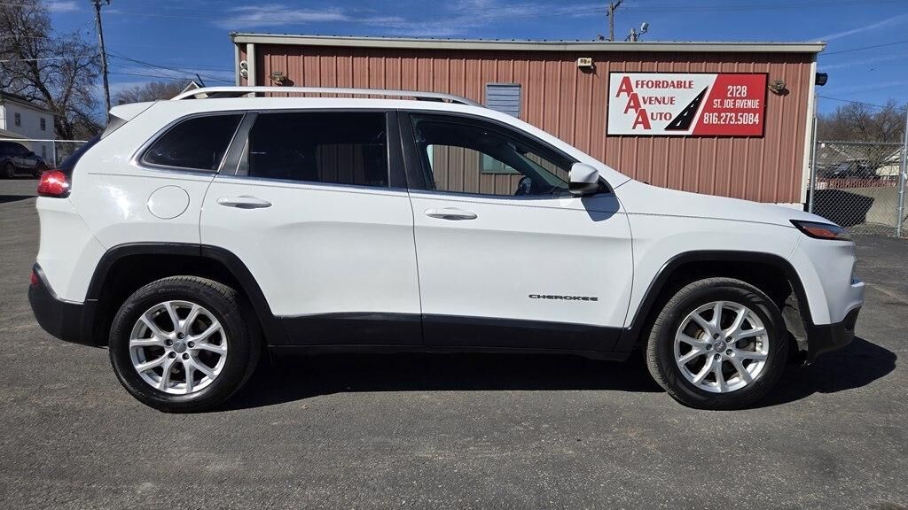2018 JEEP Cherokee