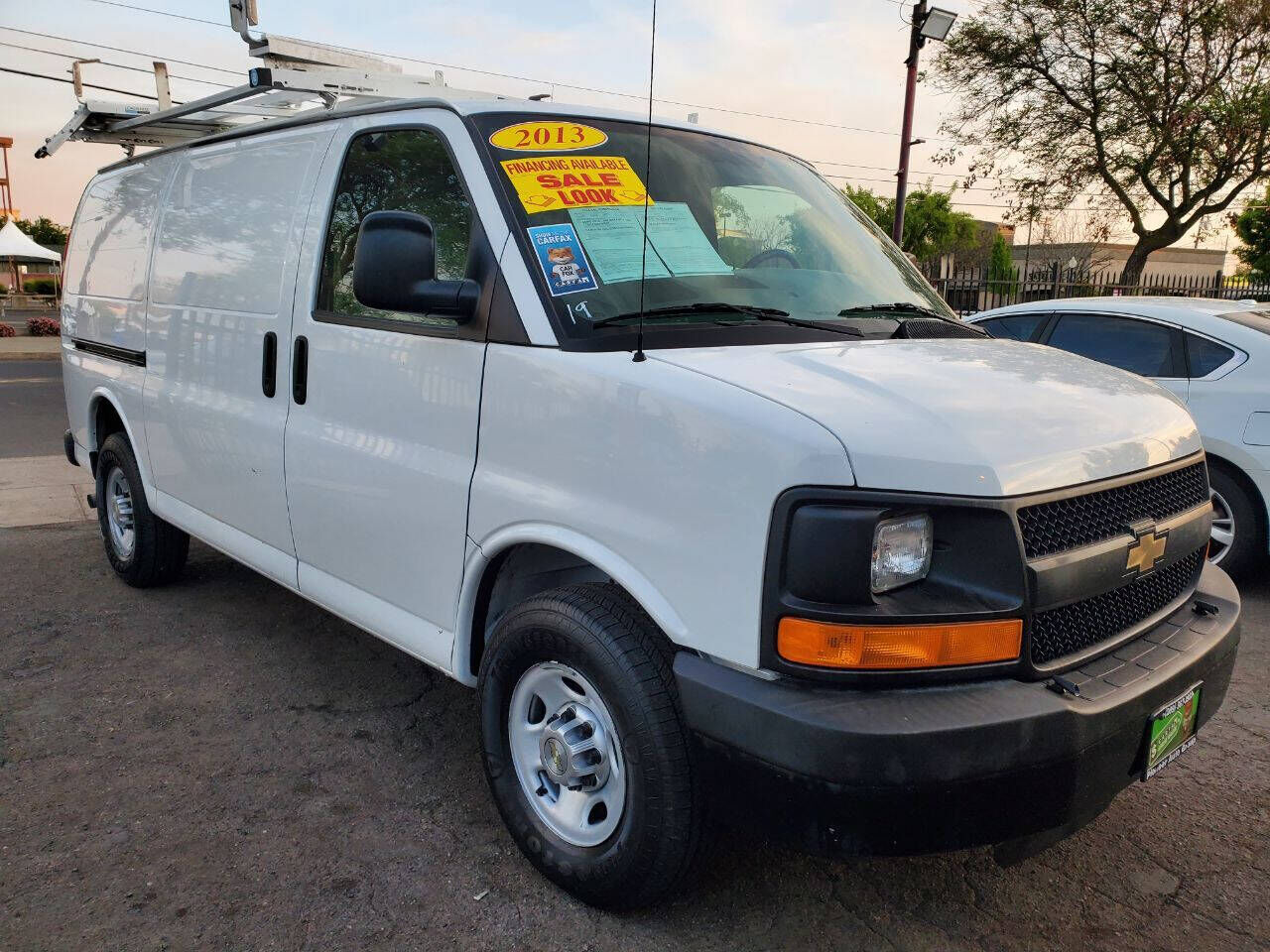 2013 CHEVROLET Express