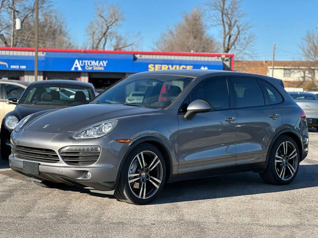 2011 PORSCHE Cayenne