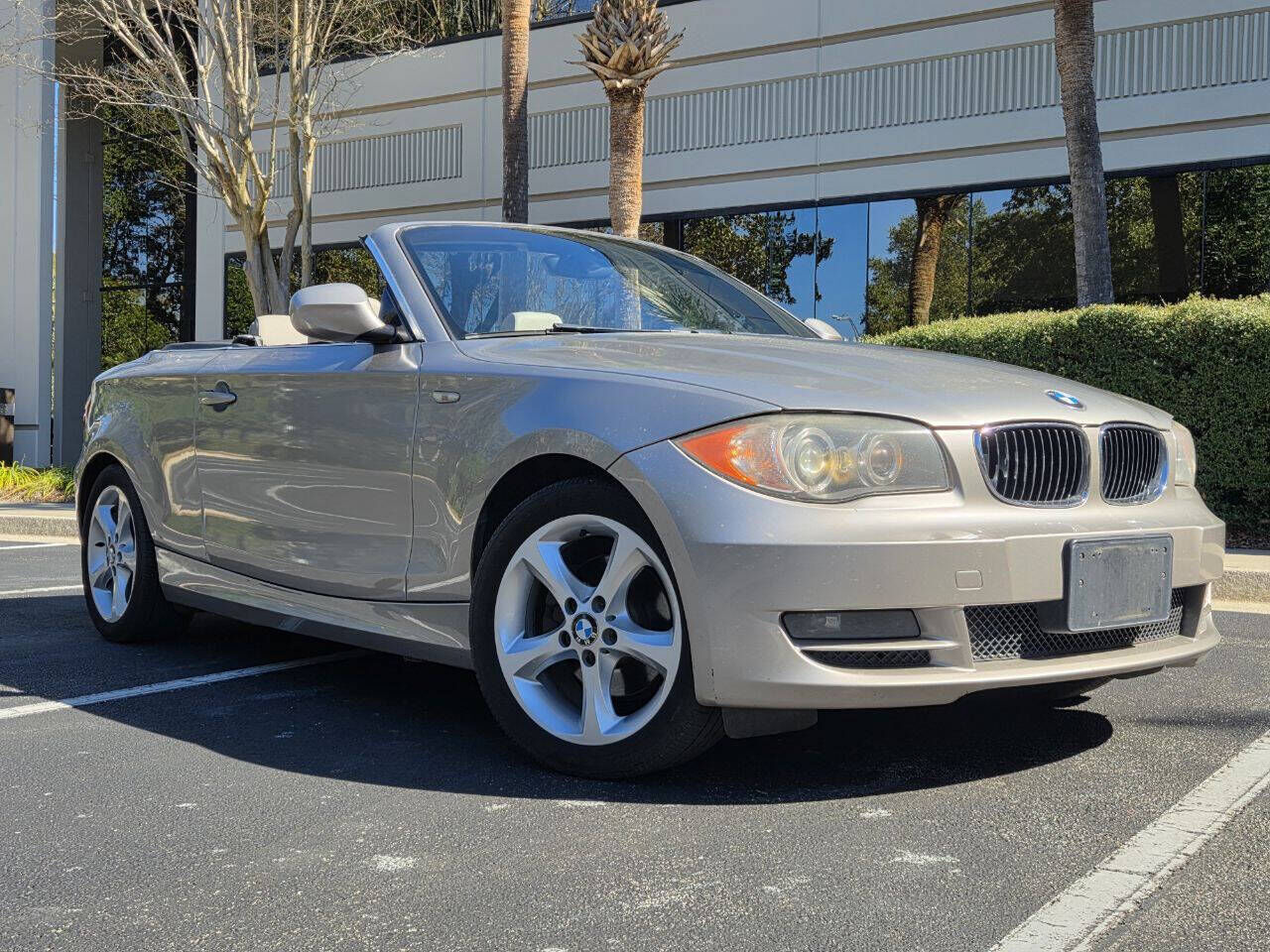 2010 BMW 1 Series