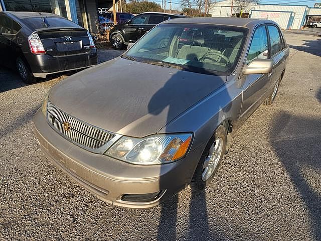 2002 TOYOTA Avalon