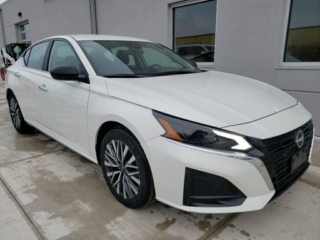 2025 NISSAN Altima