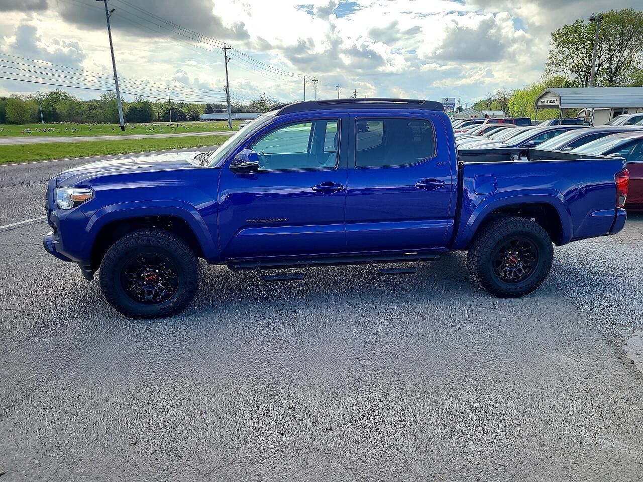 2022 TOYOTA Tacoma