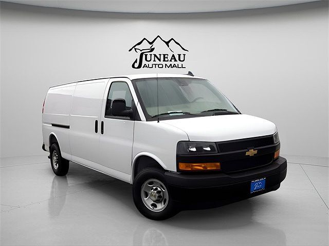 2025 CHEVROLET Express