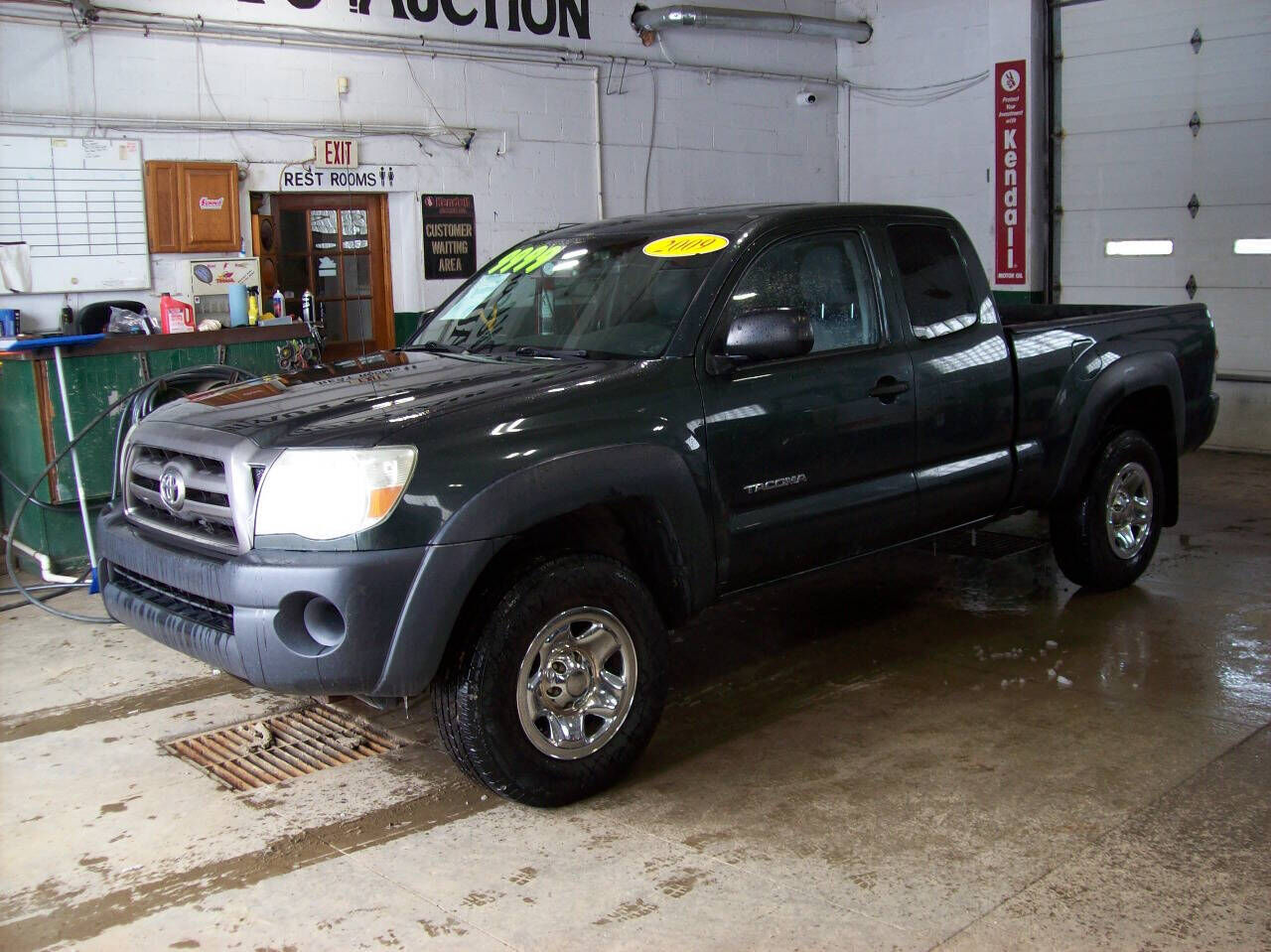 2009 TOYOTA Tacoma
