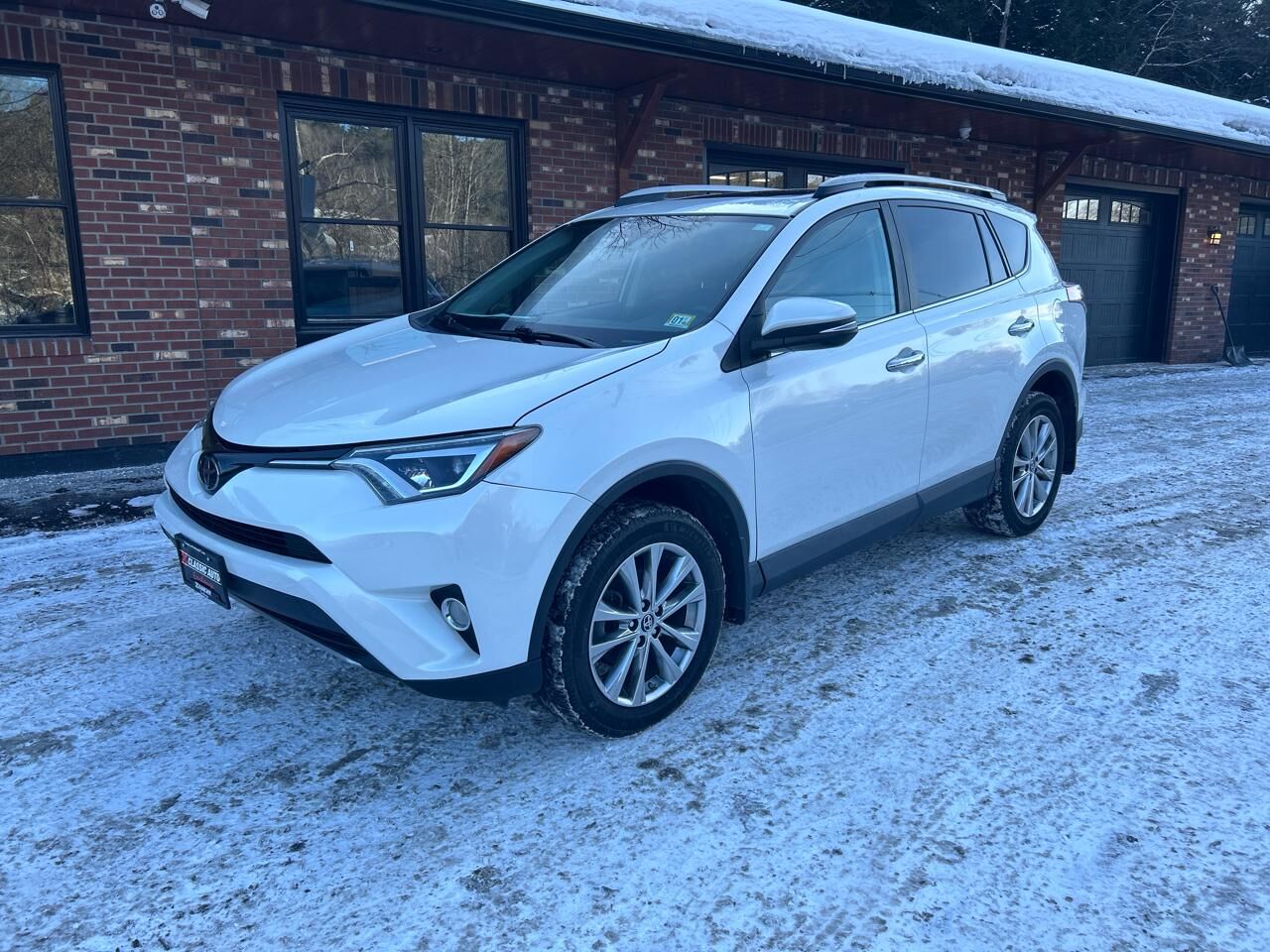2017 TOYOTA RAV4