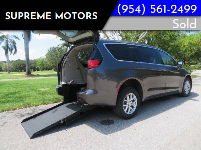 2022 CHRYSLER Pacifica