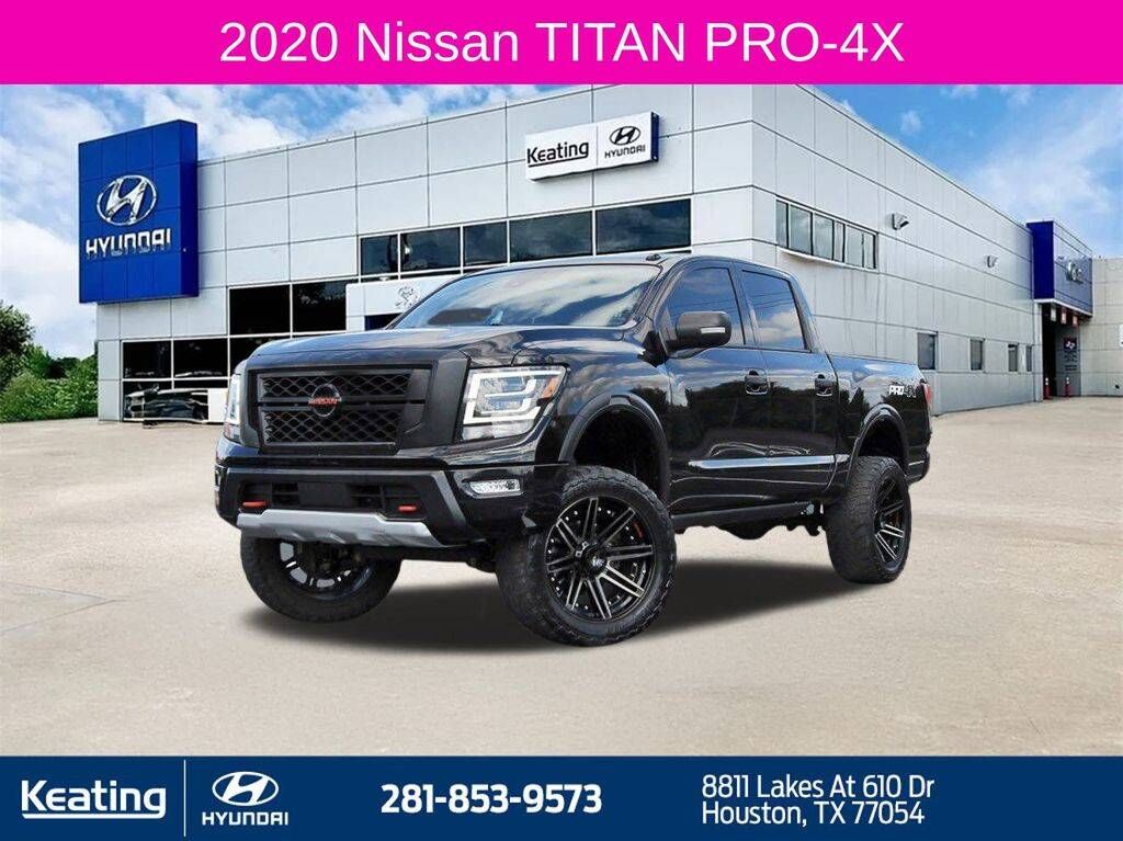2020 NISSAN Titan