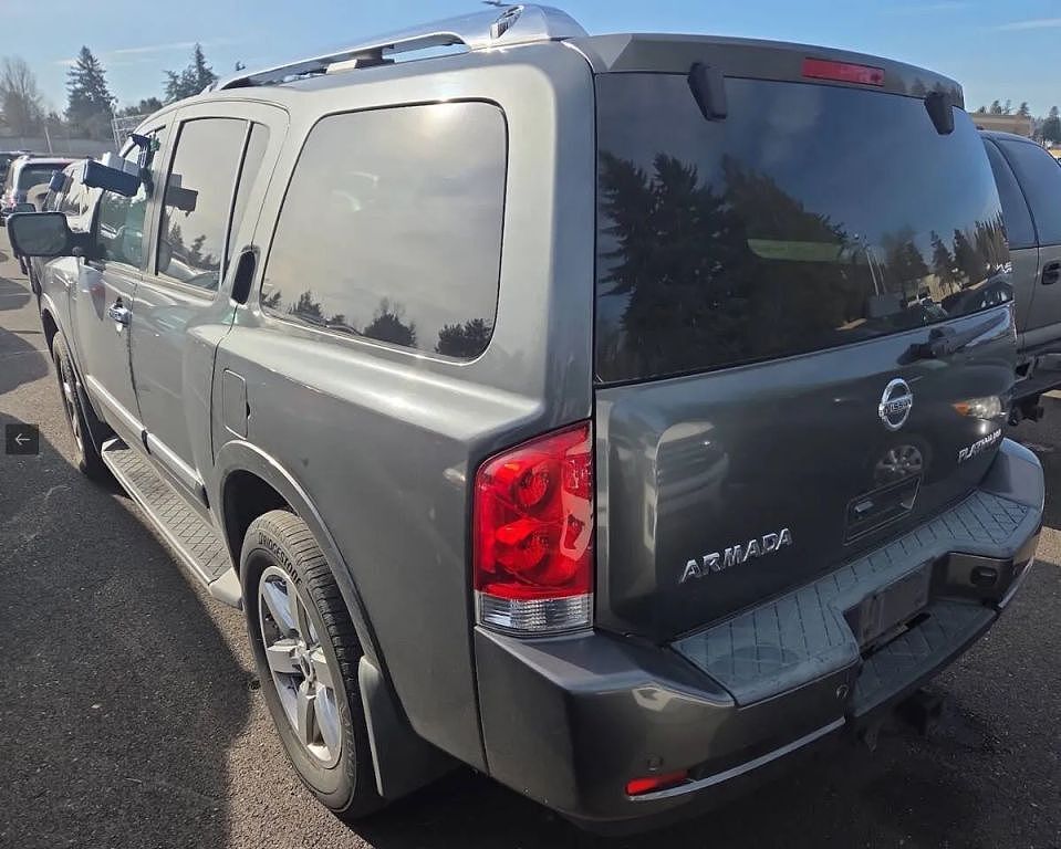 2010 NISSAN Armada