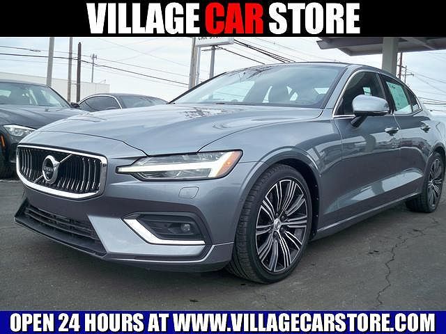 2019 VOLVO S60