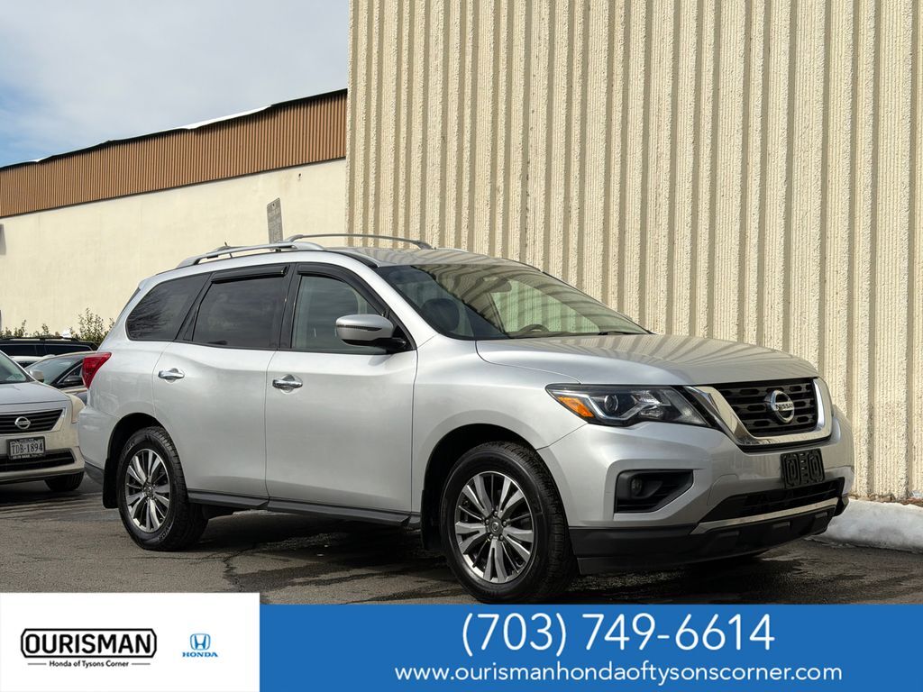 2018 NISSAN Pathfinder