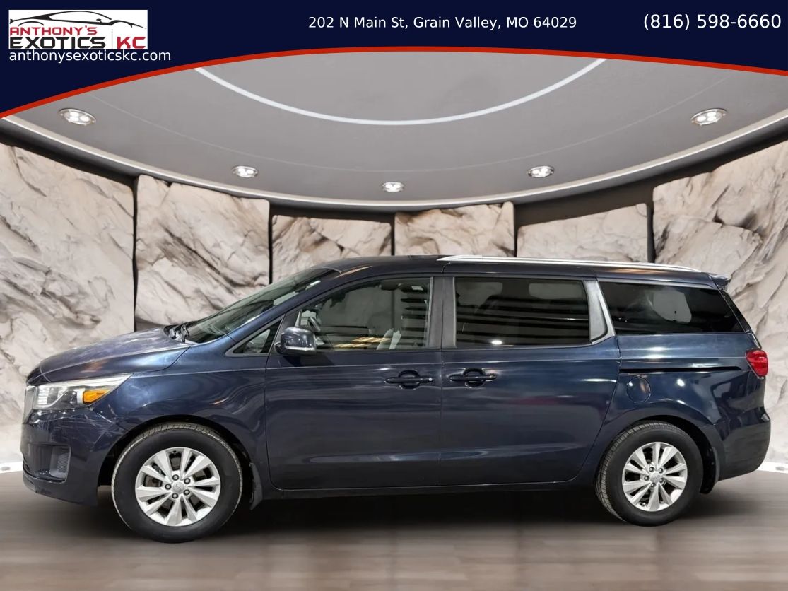 2015 KIA Sedona