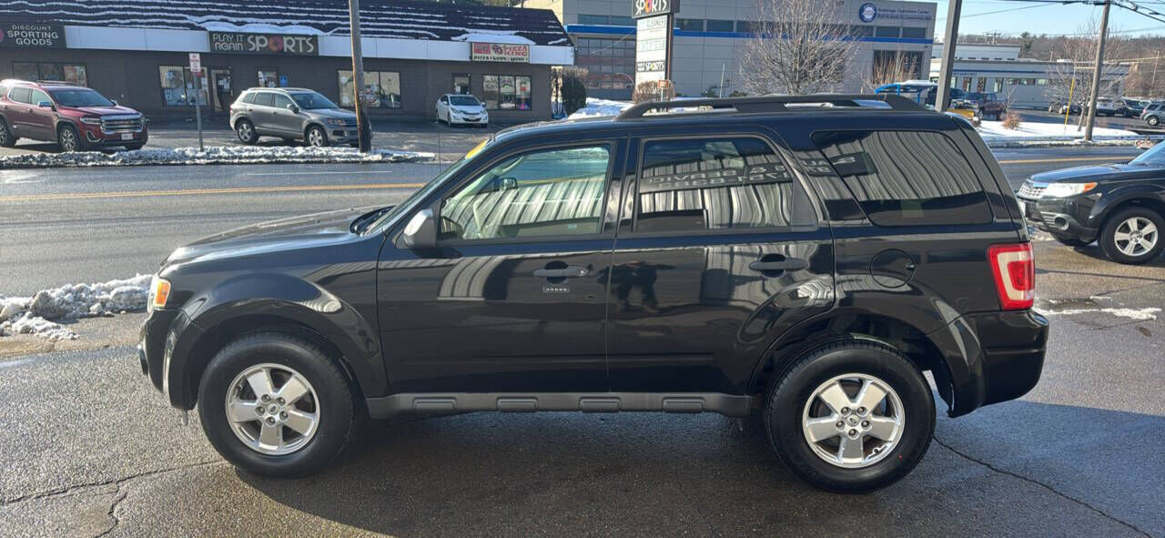 2011 FORD Escape