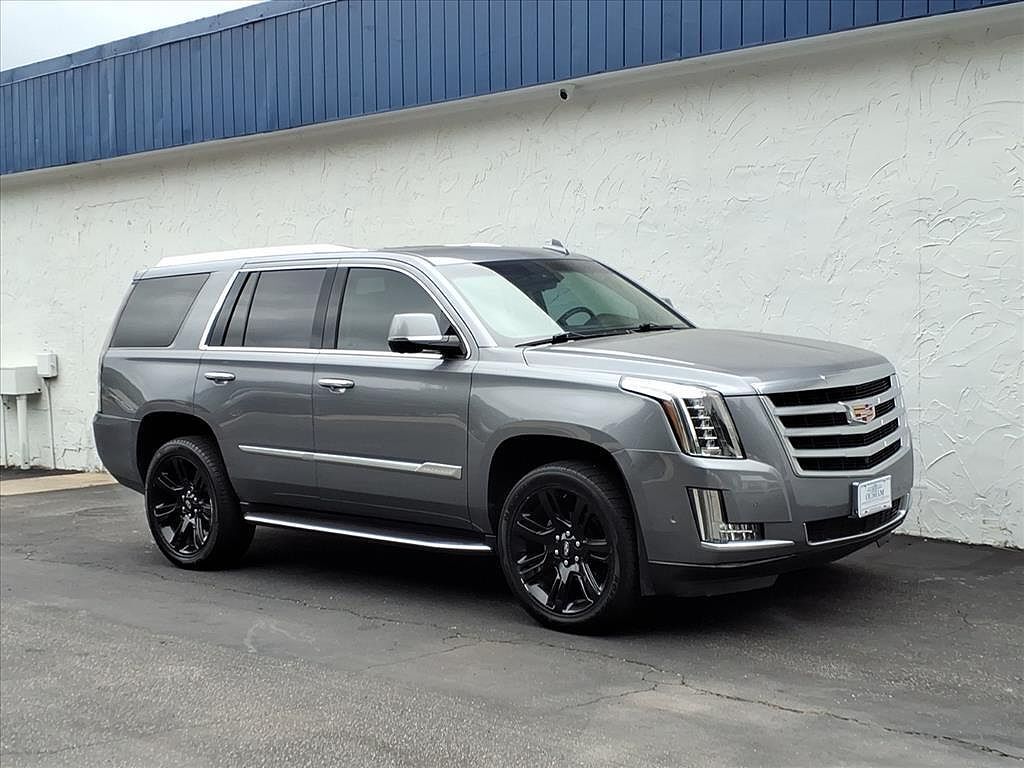 2018 CADILLAC Escalade
