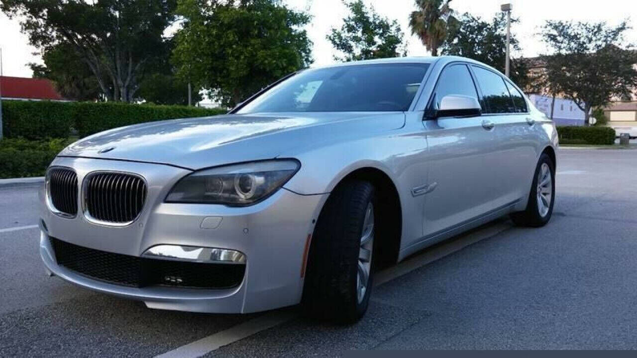 2010 BMW 7 Series