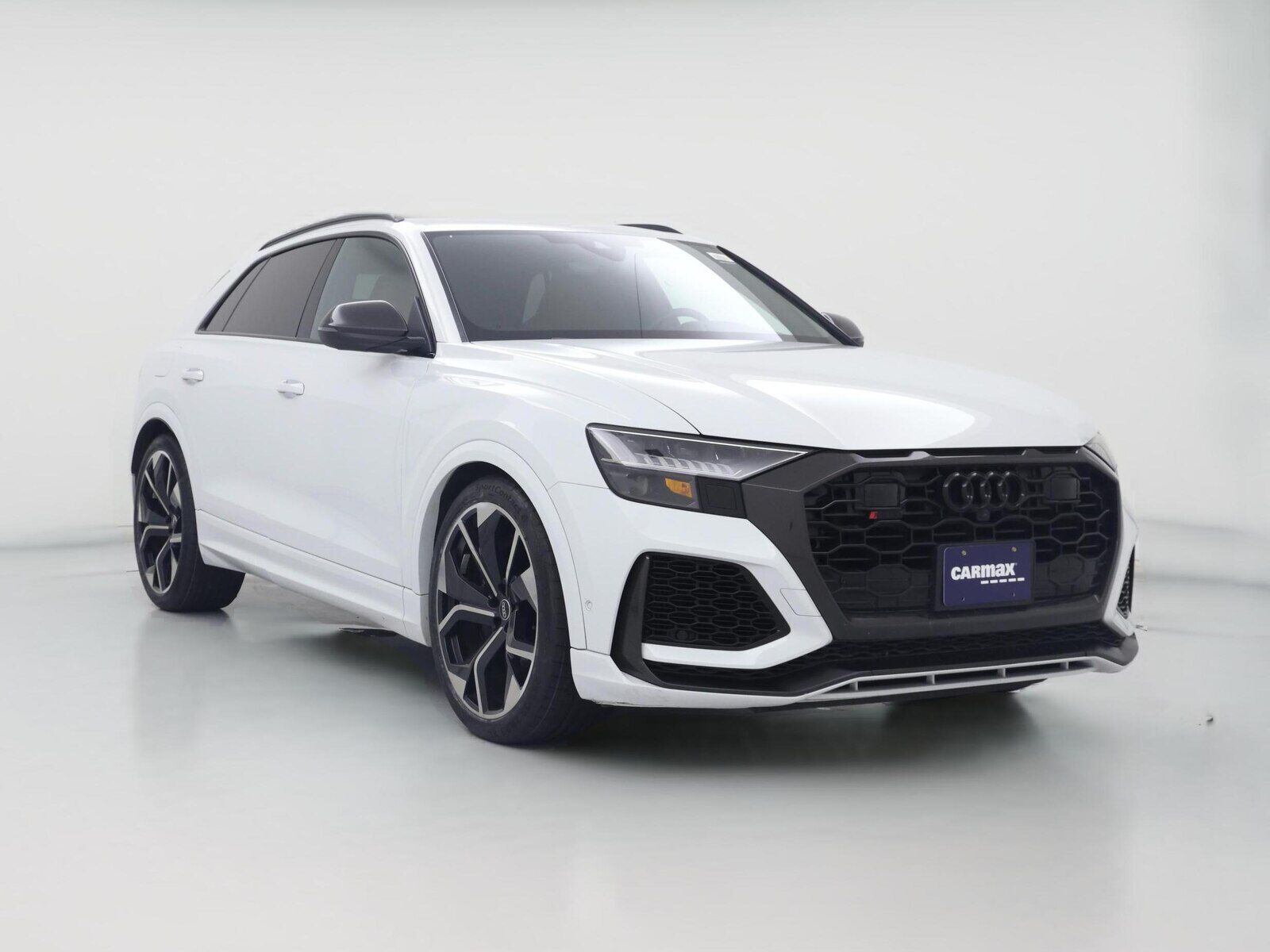 2023 AUDI RS Q8