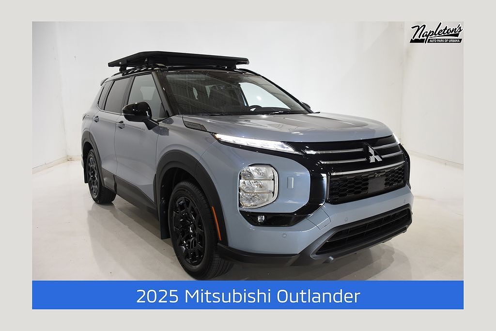 2025 MITSUBISHI Outlander
