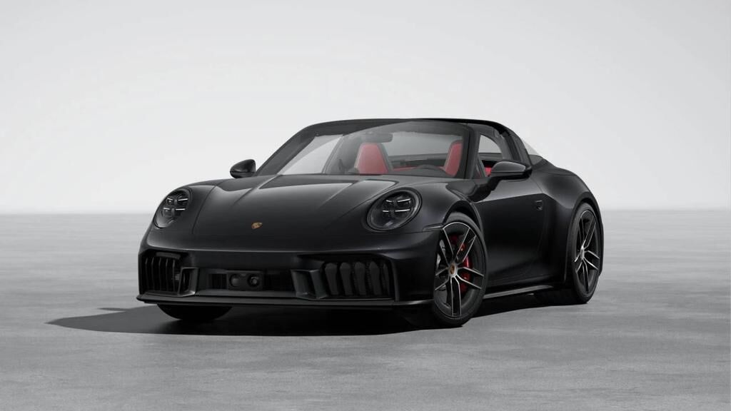 2025 PORSCHE 911