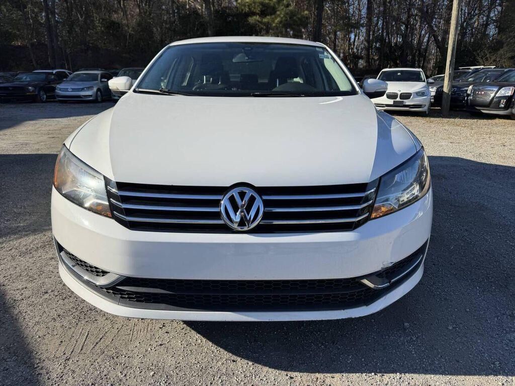 2014 VOLKSWAGEN Passat