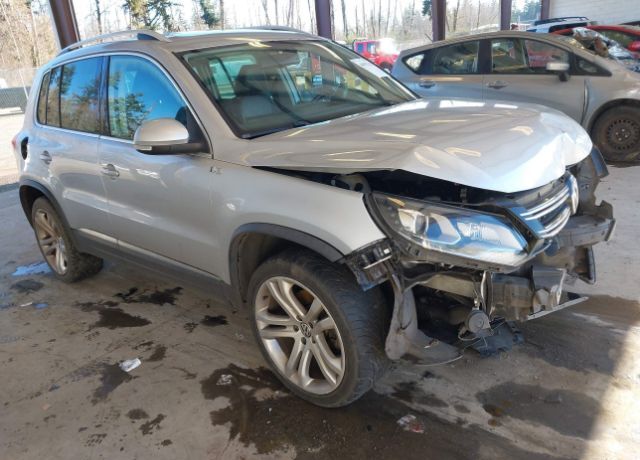 2012 VOLKSWAGEN Tiguan