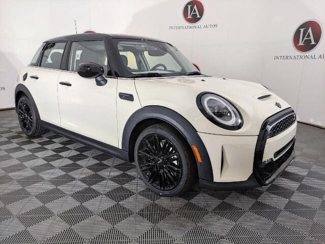 2023 MINI Hardtop