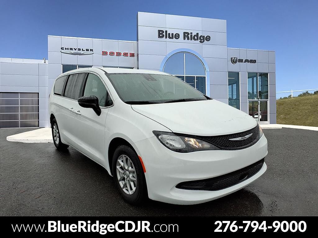 2026 CHRYSLER Voyager