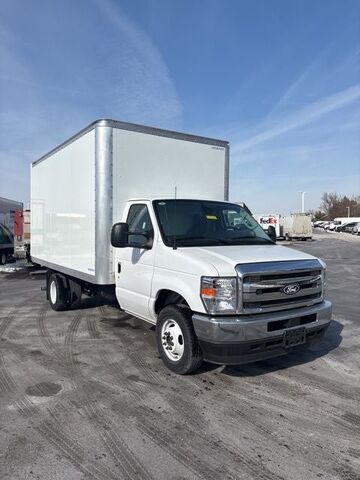 2026 FORD E-350