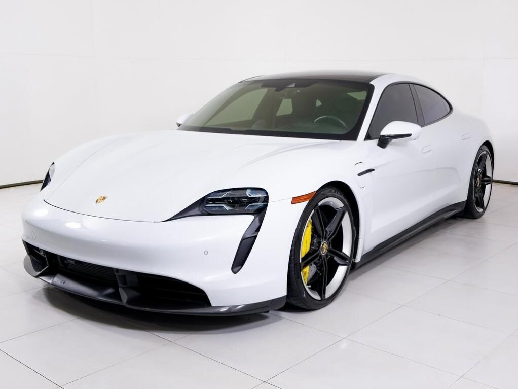 2021 PORSCHE Taycan