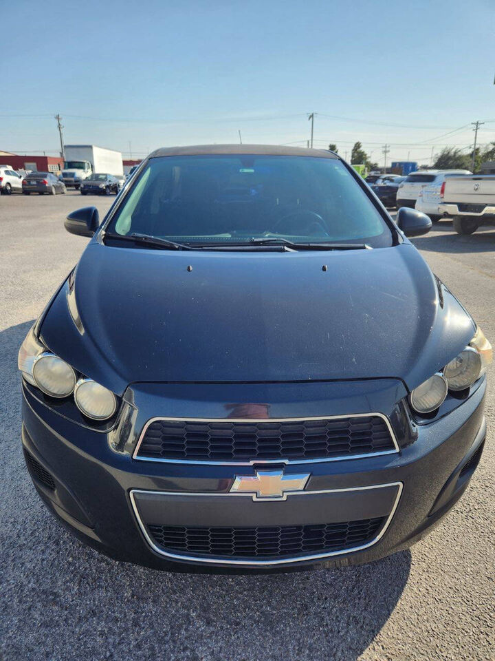 2015 CHEVROLET Sonic