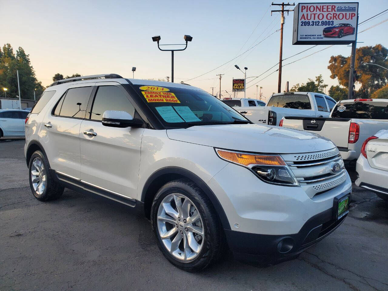 2014 FORD Explorer