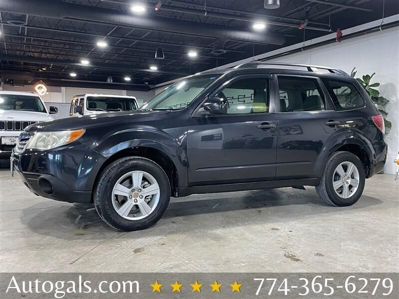 2011 SUBARU Forester