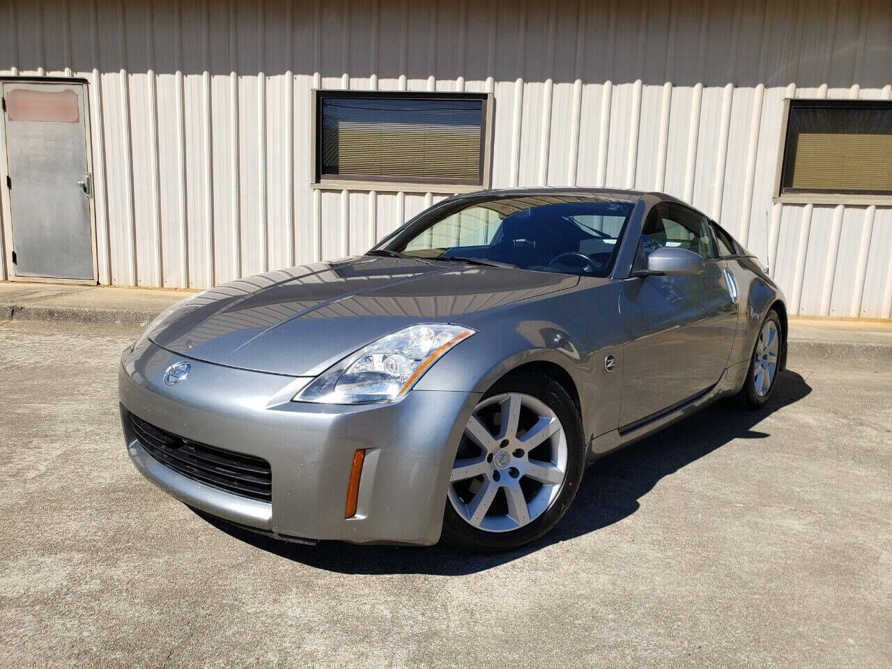 2005 NISSAN 350Z