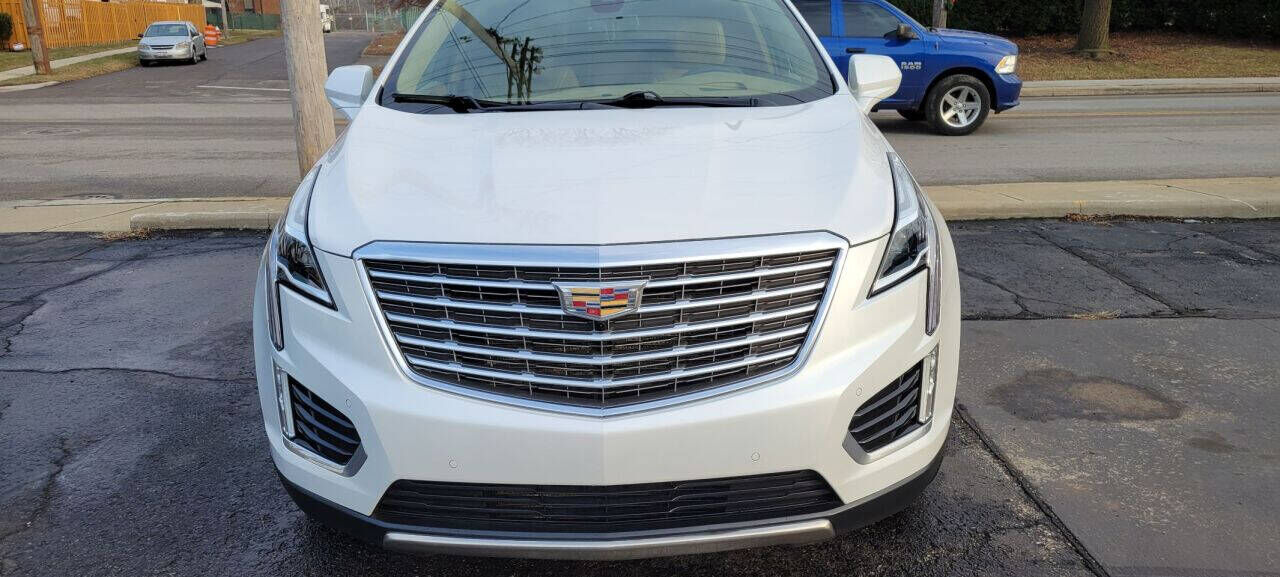 2017 CADILLAC XT5